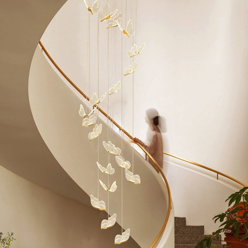 Butterfly Spiral Treppe Deckenbeleuchtung Acryl moderner LED-Multi-Licht-Anhänger in Gold
