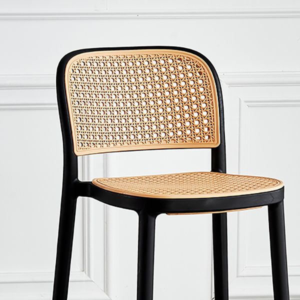 Scandinavian Low Back Plastic Counter Stool Rectangle Seat Plastic Furniture