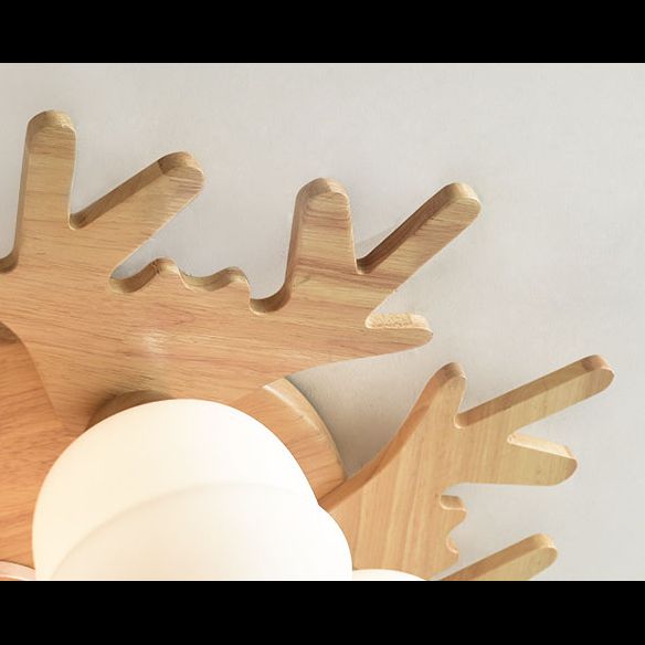 Lémier de montage de plafond en bois nordique en bois Semi-Flush Light avec une teinte en verre blanche