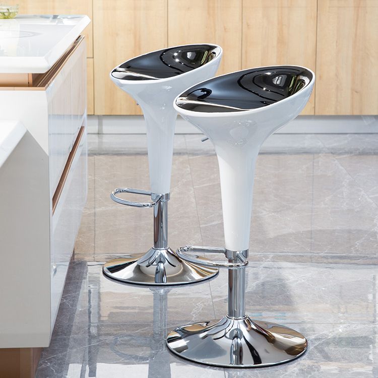Modern Liftable Rotatable Counter Stool Steel Household Bar Stool with Pedal
