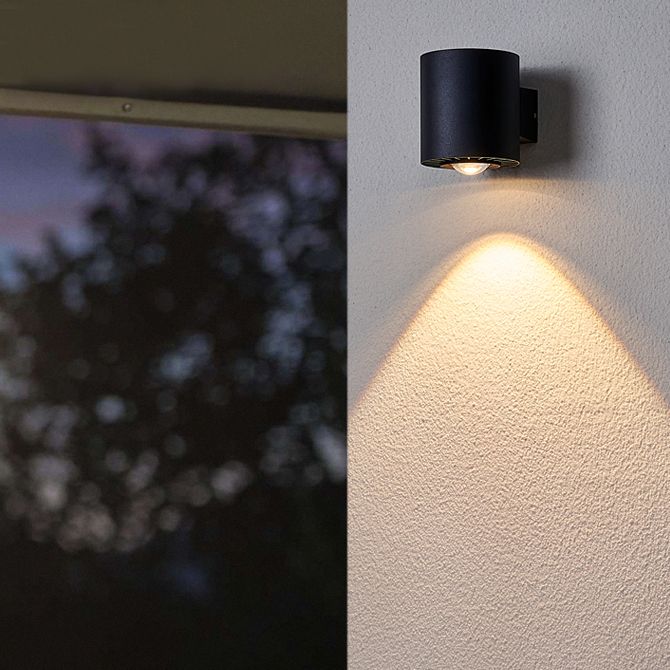 1-Licht-Zylinderwandleuchten zeitgenössischer Stil Metallwandmontage in Schwarz