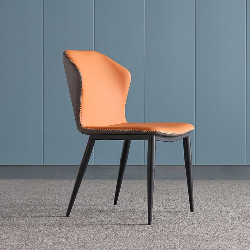 Silla de comedor sin brazos Wingback de diseño industrial Sillas de comedor de piel sintética