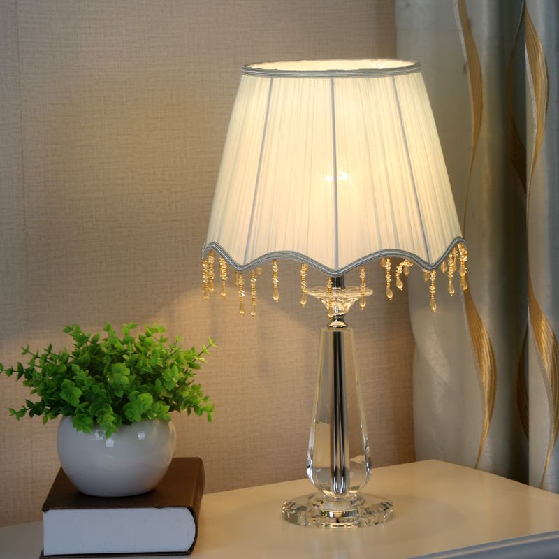 Rot/blau/grün/beige überbackener schatten schatten nachttisch lampe traditionelle Stoff 1 Kopf Schlafzimmer Kristalltisch Leuchte