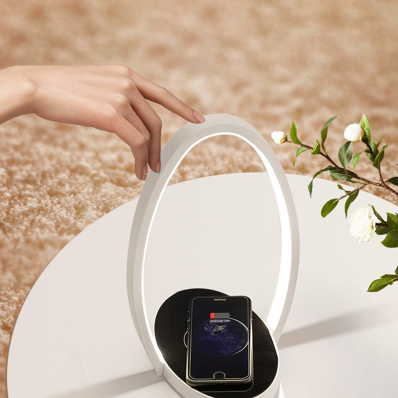 Chargeur sans fil en forme d'oeuf lampe à LEM nordique Métal Métal Lumière de nuit en blanc