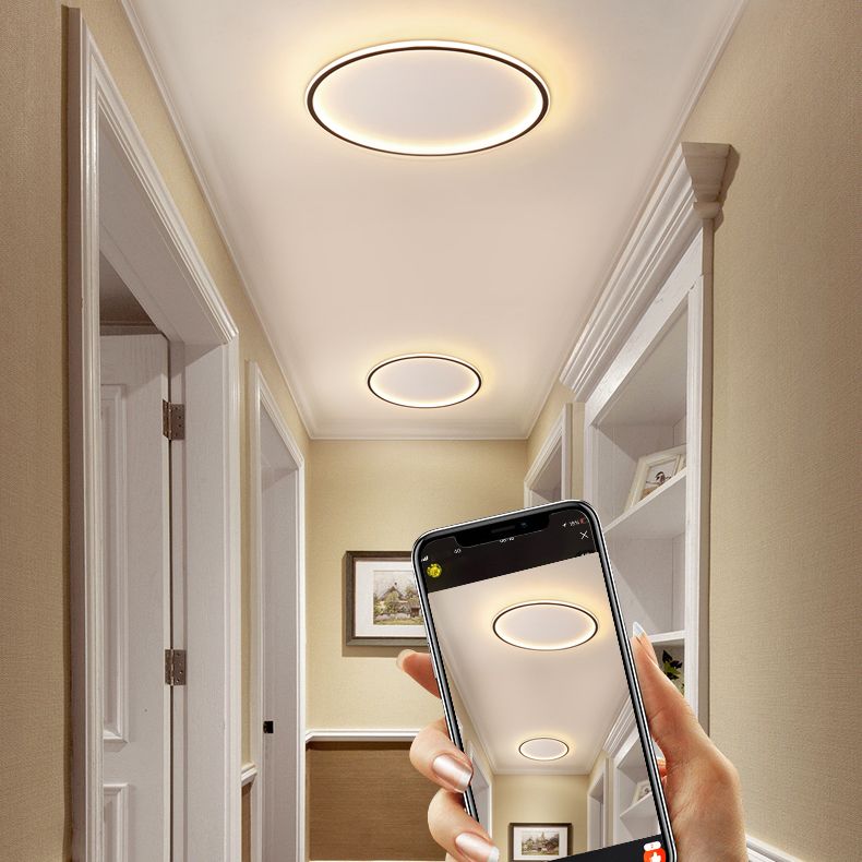 Metal geométrico cerca del accesorio de techo de montaje empotrado LED nórdico con iluminación de techo