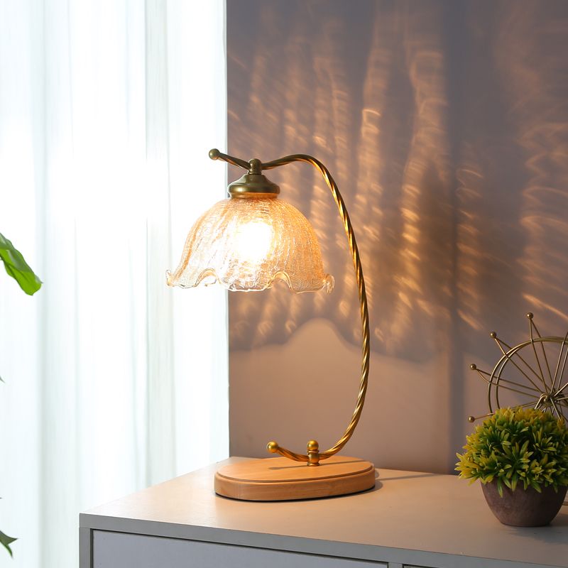 Lampade da tavolo da notte a forma di fiore 1 moderno lampada leggera in oro