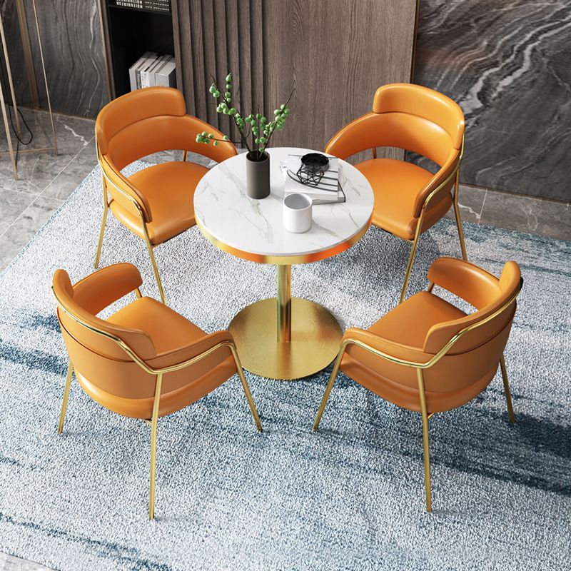 1/3/4/5 PCS Metal Scandinavian Dining Spory Set avec ensemble de dinet de table à l'intérieur rond