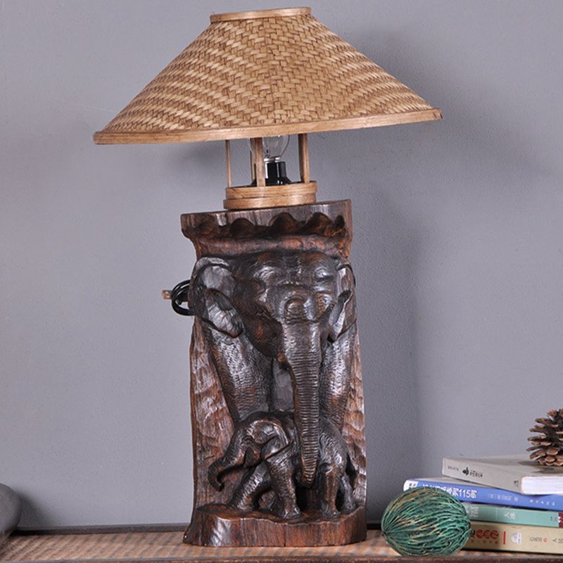 Bamboo Wide Flare Task Light Asia 1 Head Beige Small de bureau lampe avec éléphant en bois
