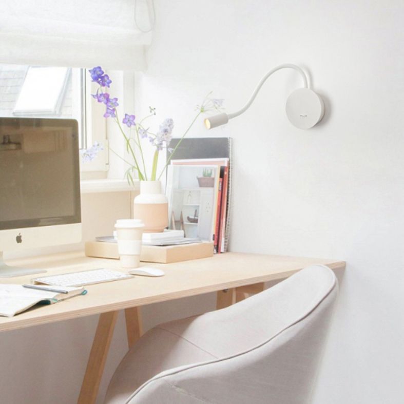 Adjustable Silicone Hose Simplicity Wall Lamp Modern Style Bedroom LED Reading Lamp with Independent Switch