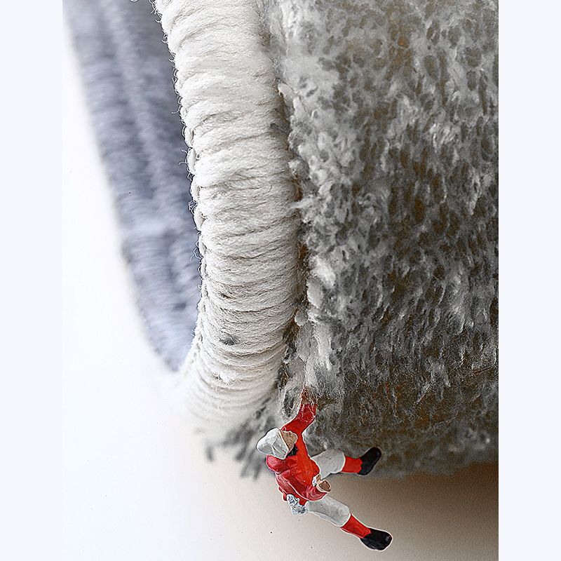 Modern Stripe Pattern Rug Grey Polyester Arae Carpet Non-Slip Area Rug for Bedroom