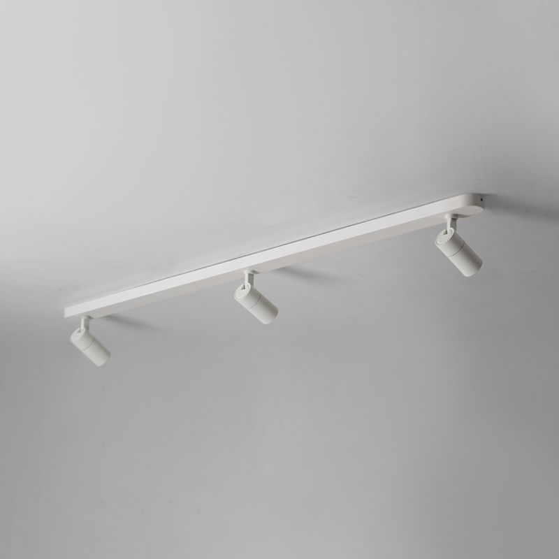 Lampe de plafond de rail de forme cylindrique en aluminium moderne 3 lumières monture à chasse d'eau pour le salon