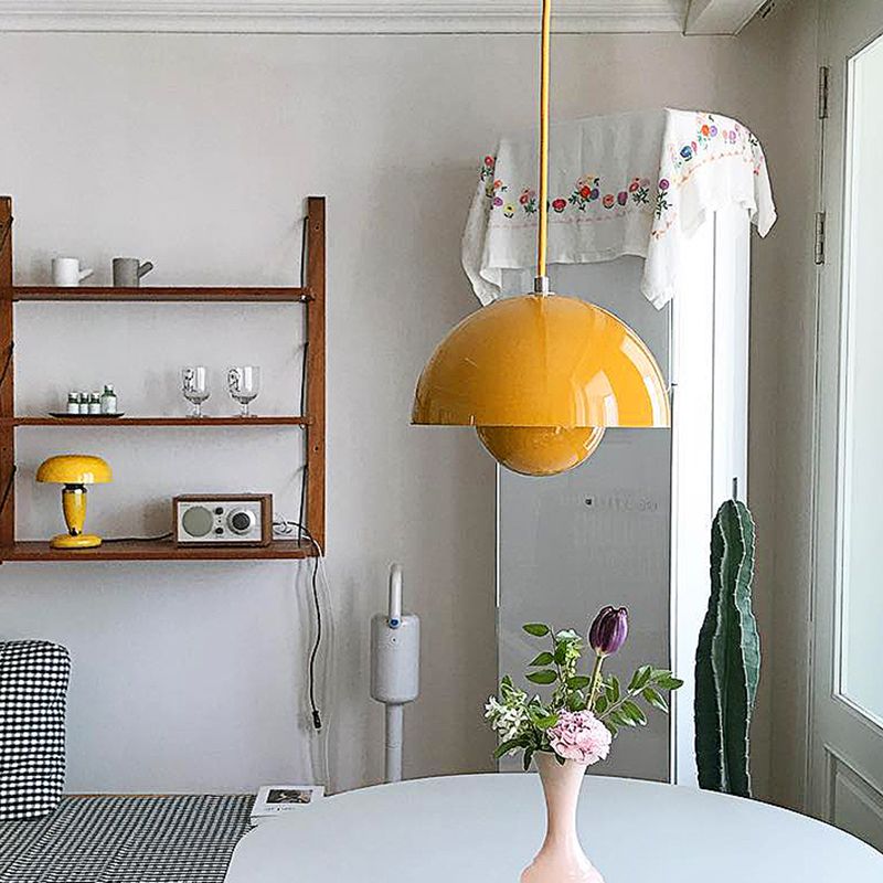 Round Shape Metal Hanging Light Nordic Macarons 1-Light Hanging Mounted Light