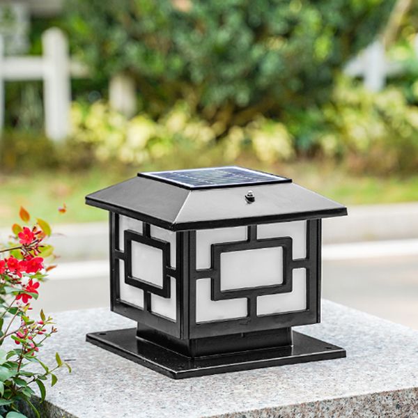 Modern LED Pillar Light Minimalist Solar Lighting Fixture for Garden