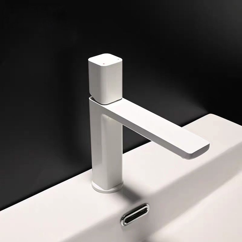Modern Knob Handle Sink Faucet White Brass Bathroom Sink Faucet