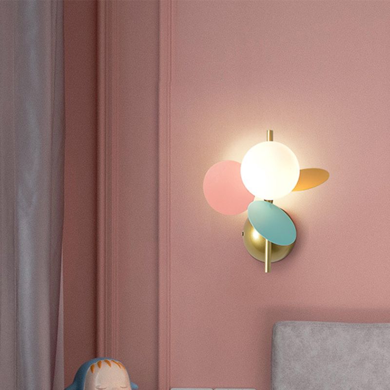 Round Bedroom Wall Mounted Lighting Metal Nordic Style Wall Mounted Light Fixture