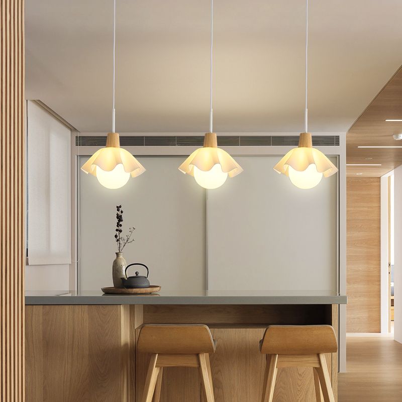 Witte bol hanglamp in moderne beknopte stijl houten binnenhangende lamp met glazen schaduw