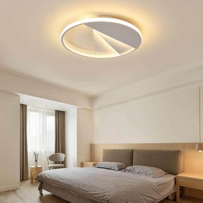 White Aluminum Acrylic Ceiling Lights Flush Mount Modern 18"/21.5" Round Flush Light in Warm/White for Bedroom