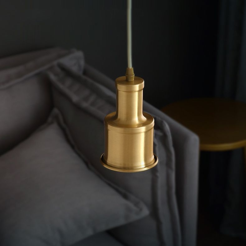 Metal Cylindrical Down Lighting Pendant Nordic Style Pendant Light Fixture in Gold
