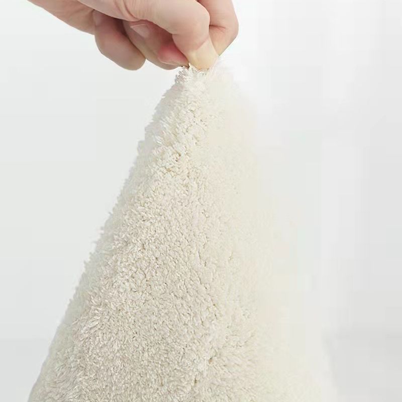 Luxury Houndstooth Print Carpet Polyester Area Rug Non-Slip Backing Indoor Carpet for Living Room