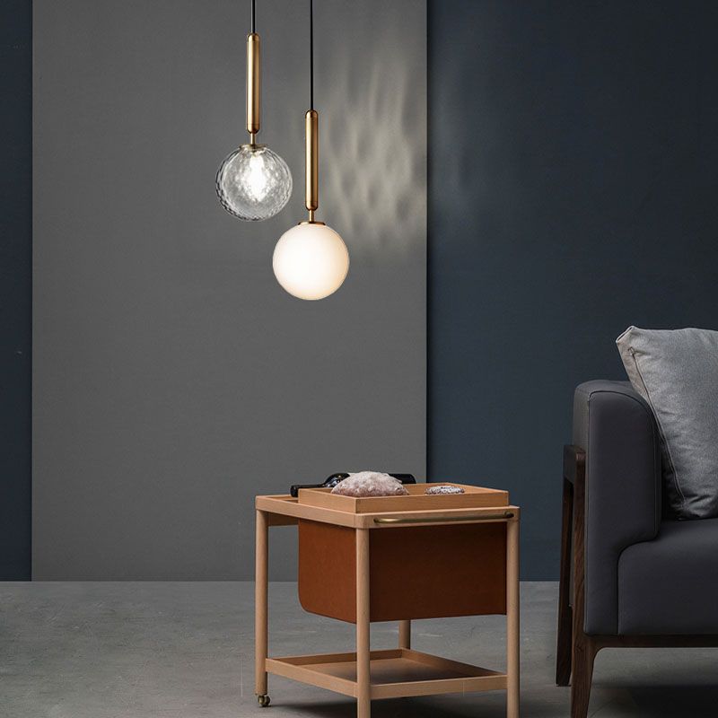 Moderne minimalistische Anhängerleuchte -Deckenbeleuchtung mit kreativer Glasform