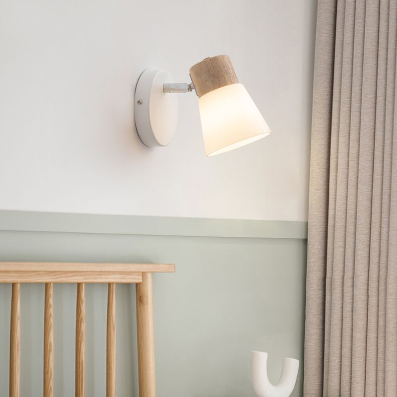 Nordic Wooden Wall Light Fixture Minimalist Wall Light Sconce for Bedroom