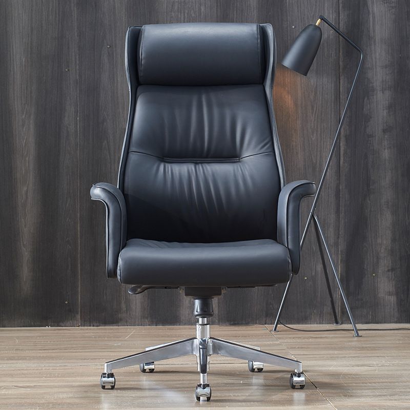 24" Wide Contemporary Managers Chair Black Leather Executive Chair