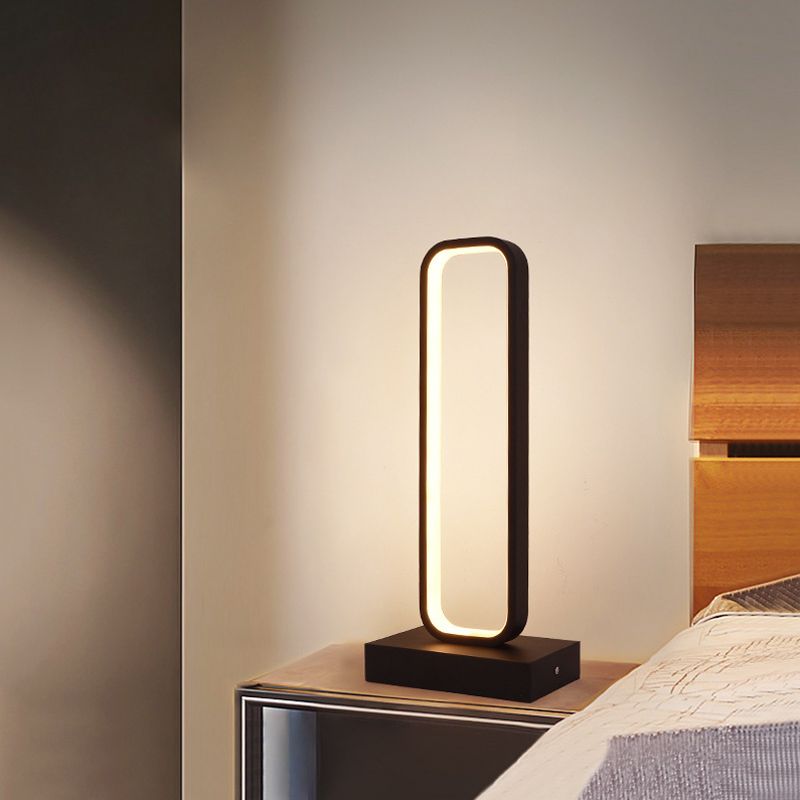 Lampada da comodino rettangolo arrotondato nero Simplicity Led LED LED LED per letto