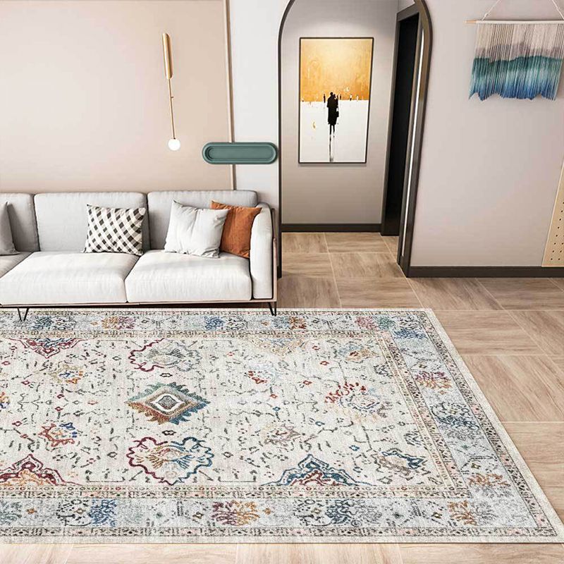 Shabby Chic Medallion Pattern Rug Grey Polyester Rug Machine Washable Non-Slip Backing Area Rug for Living Room