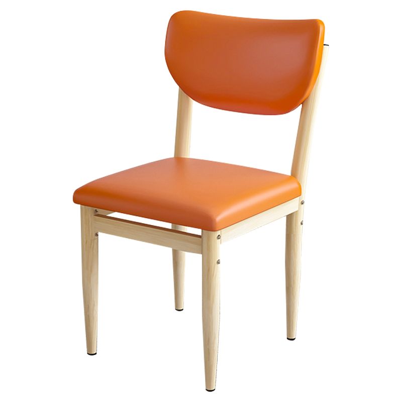 Chaise d'appoint scandinave pour la maison, chaise de salle à manger simple rembourrée en métal à dossier ouvert