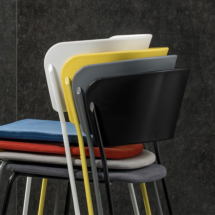 Sillas de comedor contemporáneas, sillas laterales sin brazos con patas de metal para cocina