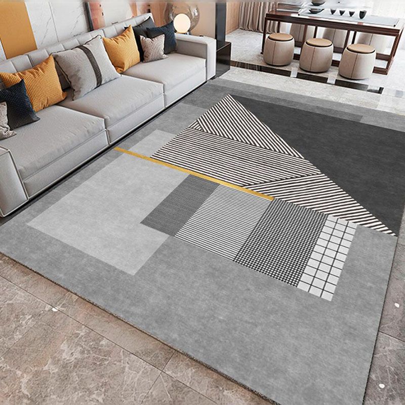 Light Grey Modern Rug Polyester Graphic Rug Washable Indoor Rug for Home Decor