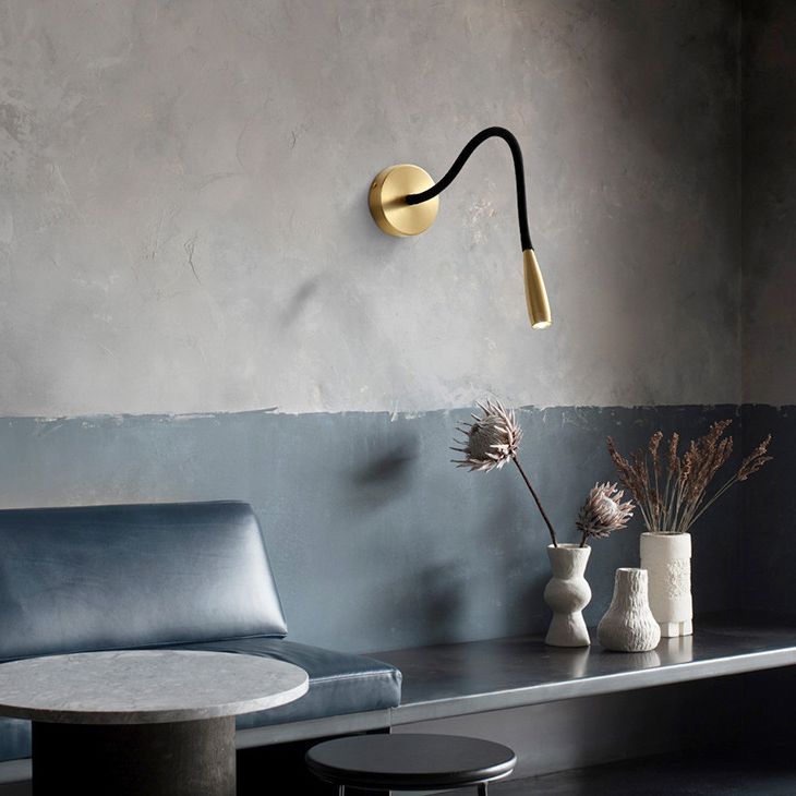 Armed Wall Light Fixture Modern Metal 1 Light Wall Sconce in Gold