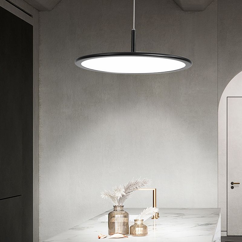 Salle de salle à manger en forme de disque