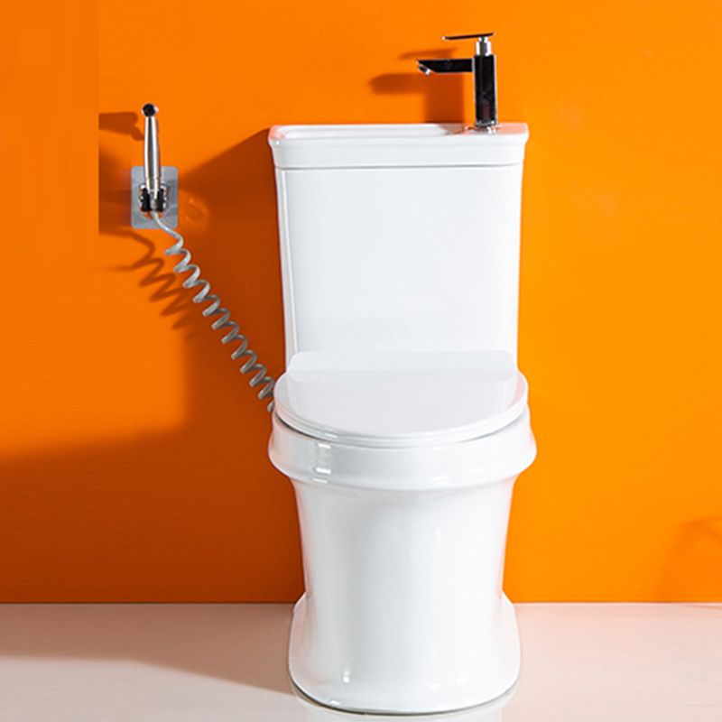 Modern Ceramic Flush Toilet Floor Mount Urine Toilet with Wash Basin for Washroom