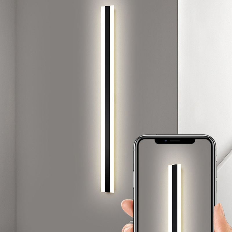 Linear Shape Metal Wall Lighting Modern Style 1 Light Wall Mounted Light Fixture in Black