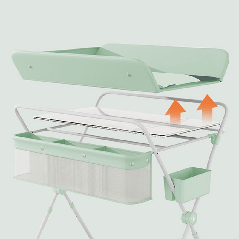 Modern Metal Baby Changing Table Safety Rails Changing Table With 4 Wheels