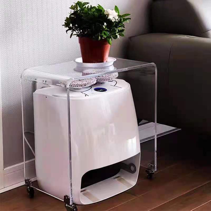 Sled 1 Single Coffee Table Clear Acrylic Cocktail Table with Casters