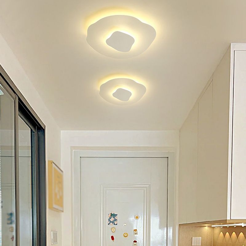 LED Modern Metal Flush Mount Geometric Shape Ceiling Light for Bedroom