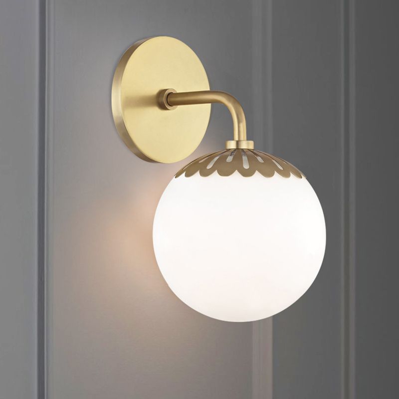 Opalglas Ball Leuchte Colonial 1 Kopf Wohnzimmer Wandmontage Leuchte in Gold
