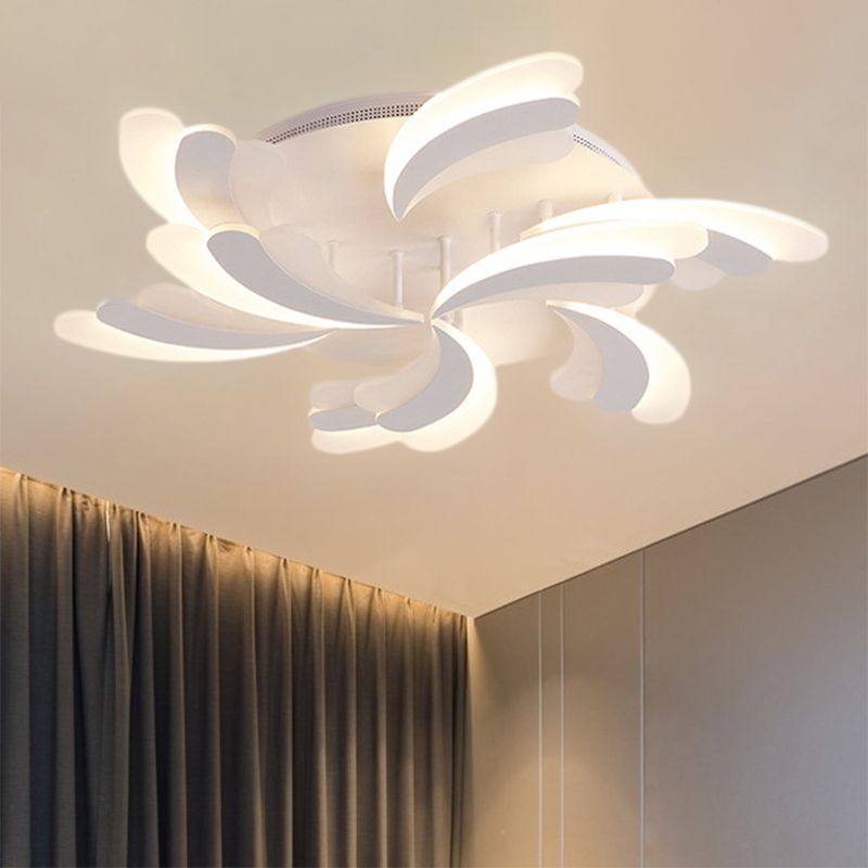 Acrylic Windmill Ceiling Lamp Modern 3/5/9 Lights White Flush Mount Light Fixture in Warm/White/Natural Light