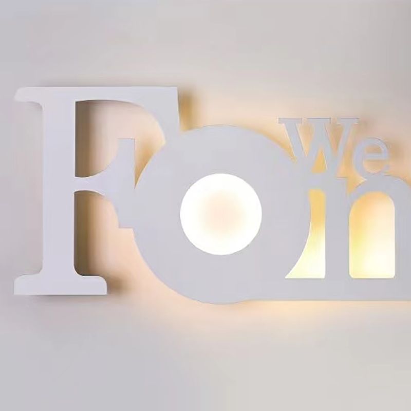 Unique Shape Wall Light Modern Style Metal Single Light Wall Mounted Light Fixture