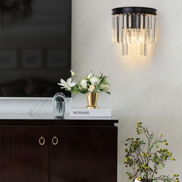 Moderne Stil abgestufte Wandleuchte klarer Kristall 1-Licht-Wandmontage Licht in Schwarz und Gold