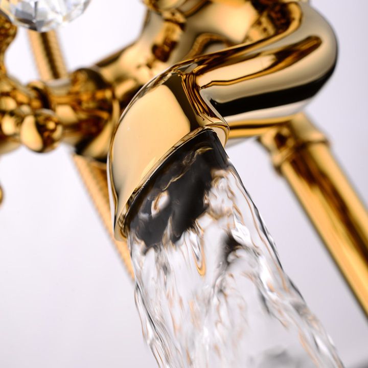 Floor Mounted Metal Freestanding Tub Filler Copper Freestanding Faucet in Gold