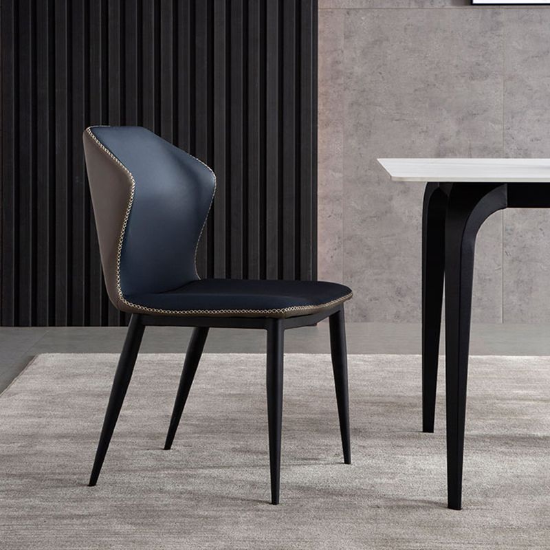 Silla lateral de comedor de cuero y metal industrial Silla lateral con respaldo de orejas para comedor (juego de 2)