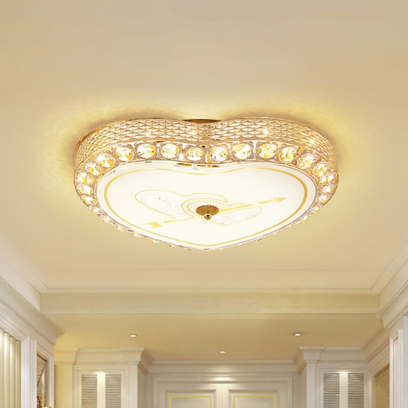 Roségoldene Loving Heart Flush Light Modernistische LED-Unterputz-Deckenleuchte für Schlafzimmer aus Metall mit Kristallperlenbesatz