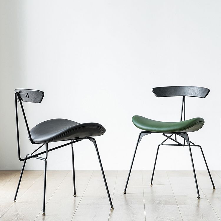 Silla lateral casera tapizada industrial con acabado mate, parte trasera abierta, sillas de comedor