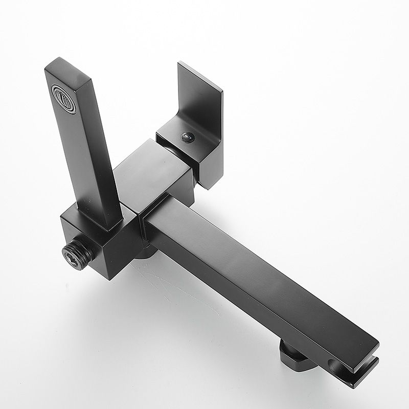 Traditional Style Tub Faucet Copper Wall Mount Tub Faucet in Black