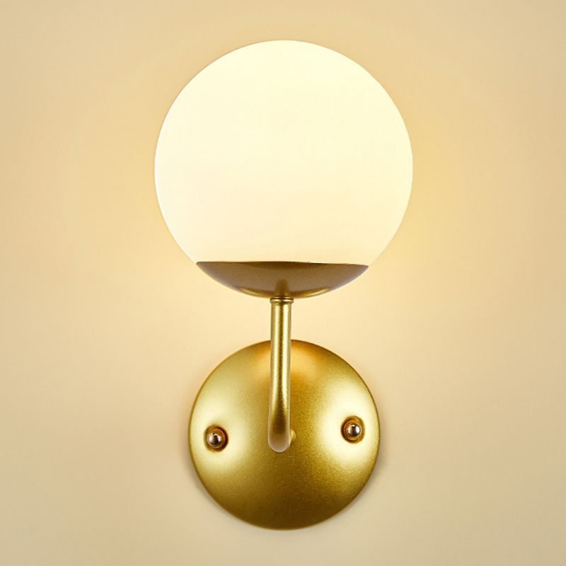 Nordic Style Metal Vanity Light Ball Shape Vanity Lamp for Shower Room
