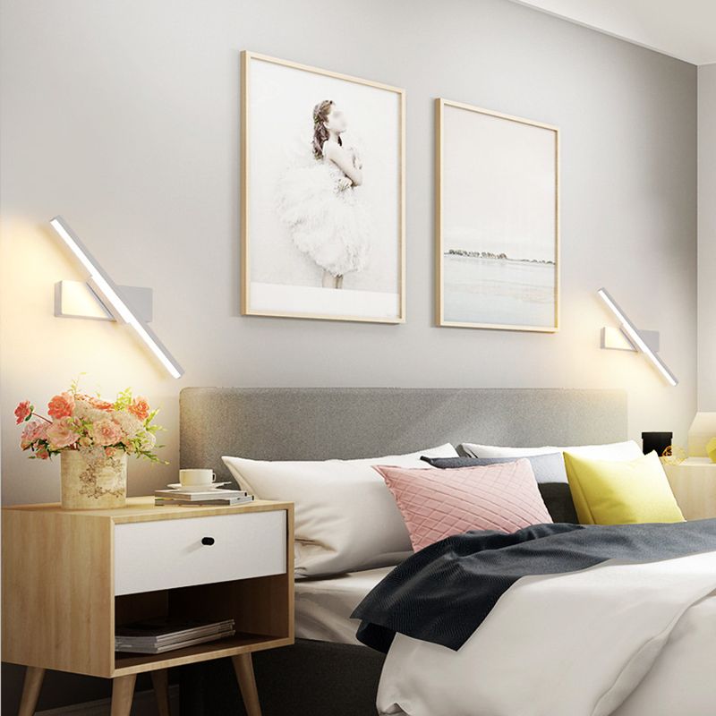 Modern Style Wall Mount Light Rotatable LED Wall Light with Silica Gel Shade for Bedroom