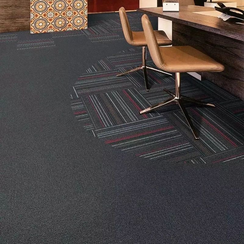 Carpet Tile Non-Skid Fade Resistant Geometry Loose Lay Dining Room Carpet Tiles